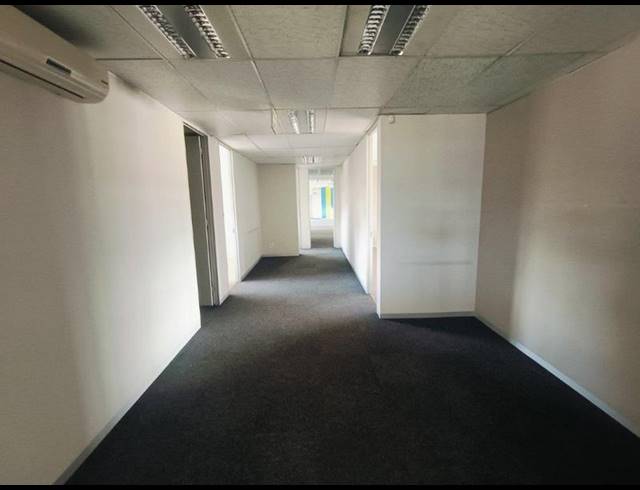 BUSINESS PROPERTY TO RENT IN RANDJESPARK